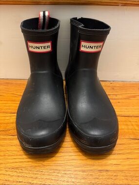 Hunter Short Black Women’s Rubber Rain Boots